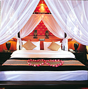 Honeymoon Suite
